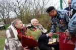 Столичные росгвардейцы поздравили ветерана Великой Отечественной войны со 100-летним юбилеем