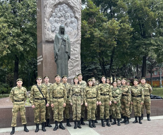 Курсанты гвардейской смены посетили главный музей Росгвардии в Москве