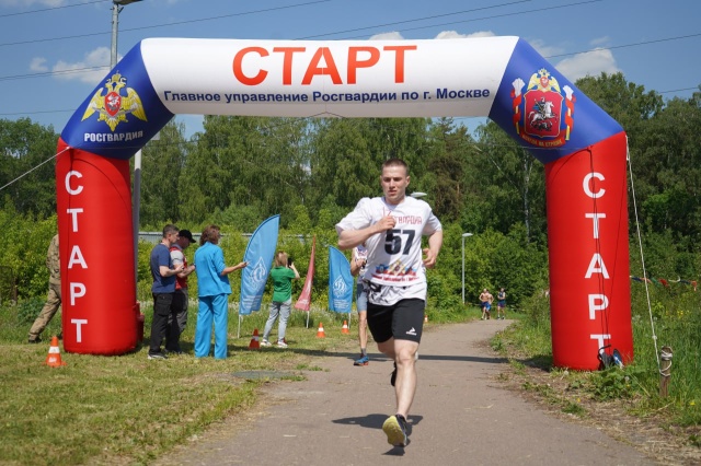 В столичном главке Росгвардии прошел чемпионат по служебному двоеборью